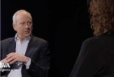 V. Completa: ¿Vale más Neymar que un maestro? Y otras cuestiones filosóficas. M. Sandel, filósofo.