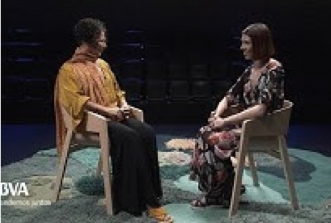 V. Completa. La creatividad es imprescindible para pensar mejor. Angélica Sátiro, pedagoga