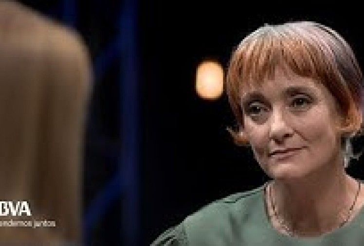 Imagen portada Aprender en contacto con la naturaleza. Heike Freire, pedagoga