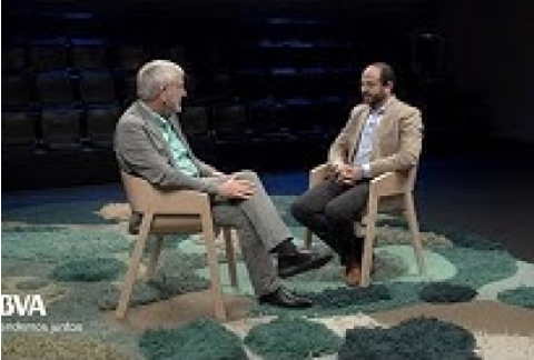 Versión Completa. El buen maestro descubre la mejor versión de sus alumnos. Gregorio Luri, maestro