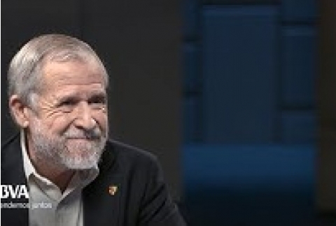 "El maestro es la joya de la corona de un país". Franciso Mora, doctor en Neurociencia y Medicina