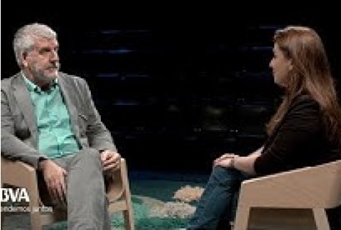 Versión completa. "Hay que educar la atención de nuestros hijos". Gregorio Luri, maestro