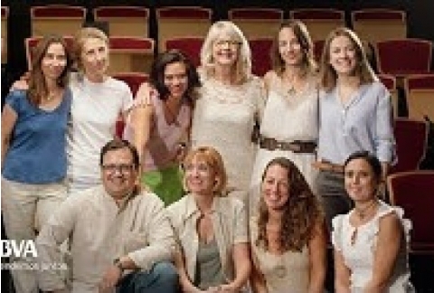 Versión completa. Eline Snel: "El 'mindfulness' enseña a niños, padres  y educadores a relajarse"