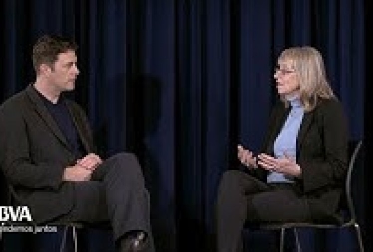 Imagen portada Versión Completa. La alfabetización mediática, Esther Wojcicki