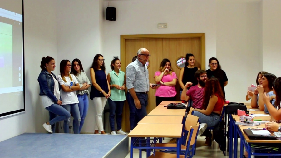 Imagen portada Primer día de clase en la Universidad: estrategias didácticas 22