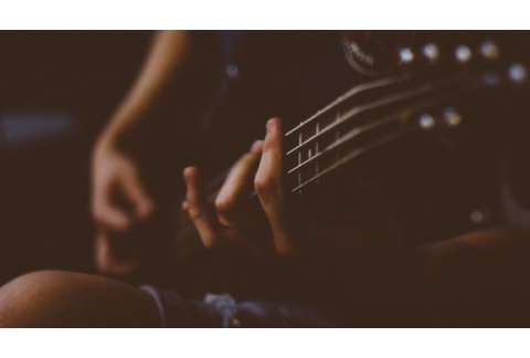 El recurso Conectar a través de la Música lo ha compartido el mismo autor