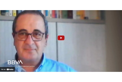 V. Completa. Entender la adolescencia, un reto y una oportunidad