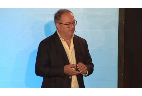 Todos hemos sido hijos - Enric Corbera