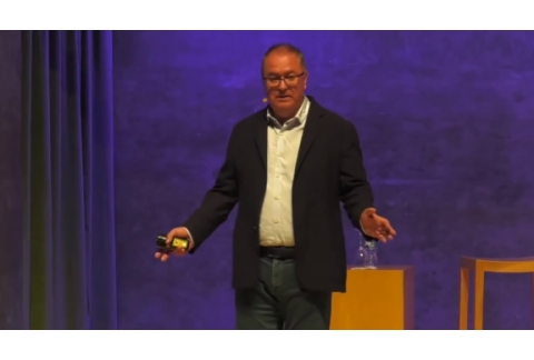 Estamos con quién tenemos que estar - Enric Corbera