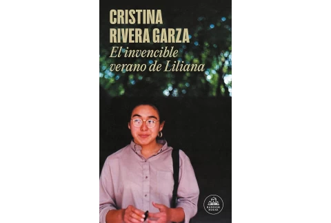   El invencible verano de Liliana (Random House) 