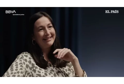 La ciencia y la física cuántica nos ayudan a entender el universo. Sonia Fernández-Vidal, física