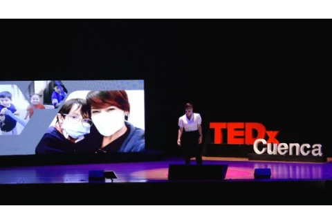 Primera infancia: una oportunidad presente para construir futuro | Carol López | TEDxCuenca