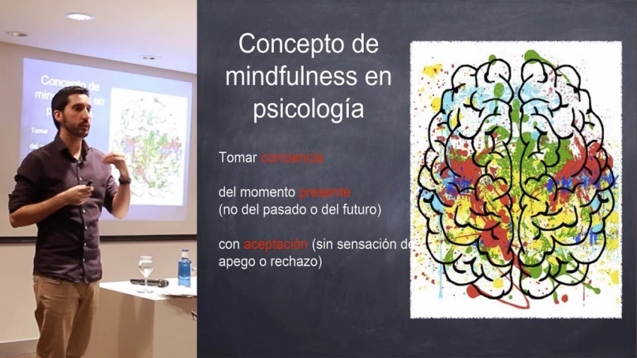 Imagen portada "MINDFUL EATING O ALIMENTACIÓN CONSCIENTE" POR HECTOR MORILLO