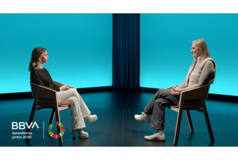 Versión Completa. "Ser una persona sana empieza por conocerse". Elizabeth Clapés, psicóloga