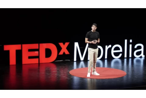 El fracaso más exitoso de mi vida | Mauricio Guzmán | TEDxMorelia