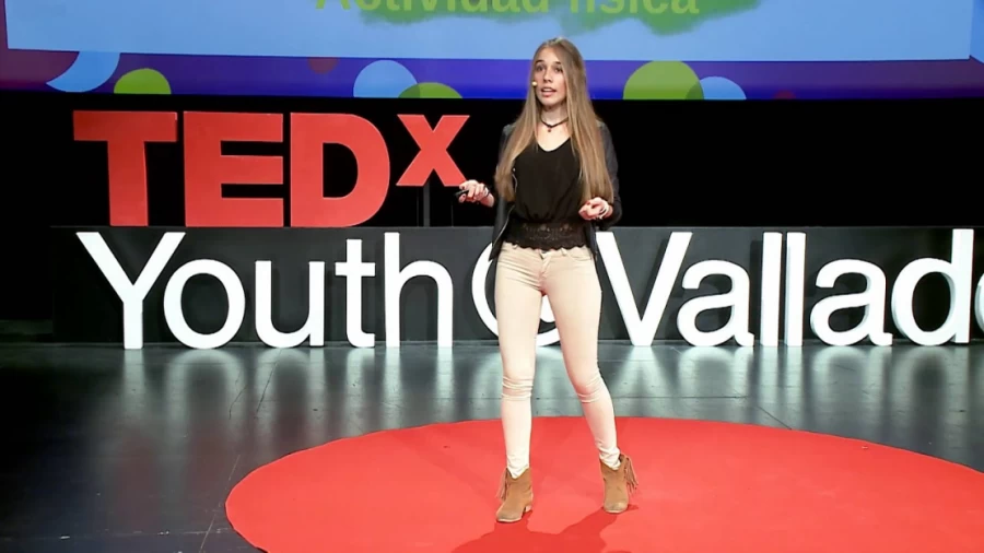 Imagen portada Stop a la obesidad infantil y juvenil | Laura Gonzalez | TEDxYouth@Valladolid