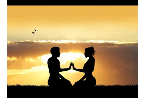 NUEVOS COMIENZOS con tu PERSONA AMADA - 🧘‍♀️  [REIKI 💫 para limpiar la energía en tu relación]