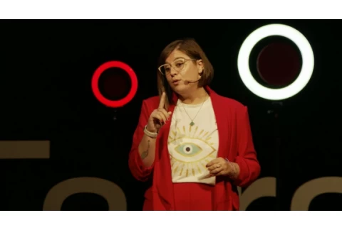 Eso no es sexo | Marina Marroquí | TEDxTarragona