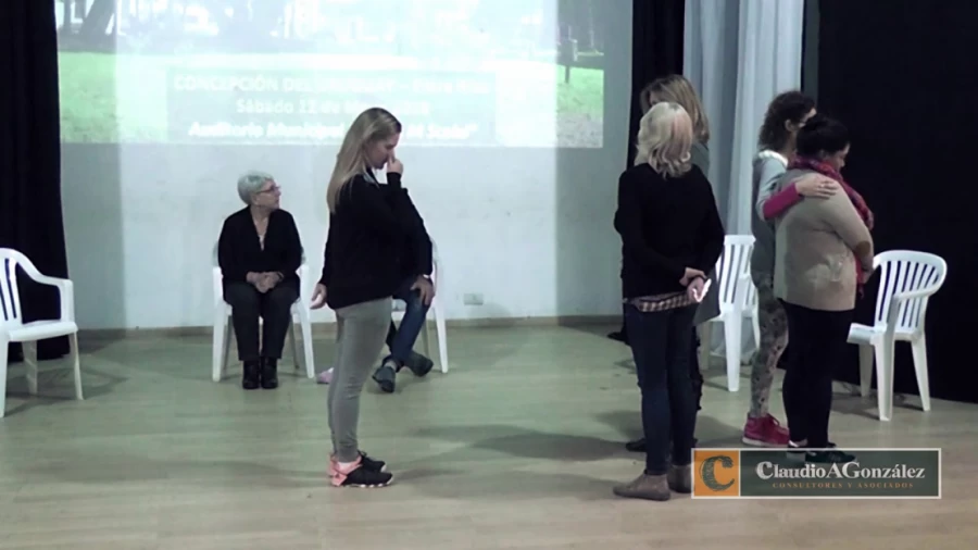 Imagen portada Constelaciones Familiares  [10] Constelación3: Relación con su madre .mp4